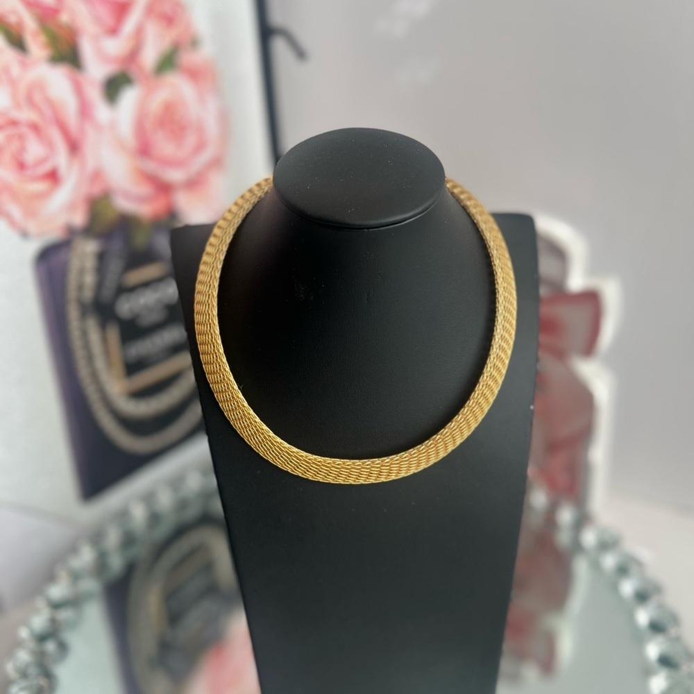 Mesh Wide Collar gold tone Necklace 18’